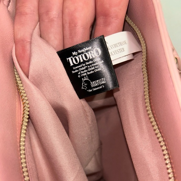 Totoro Pink and Cream Shoulder Bag. - Picture 4 of 5